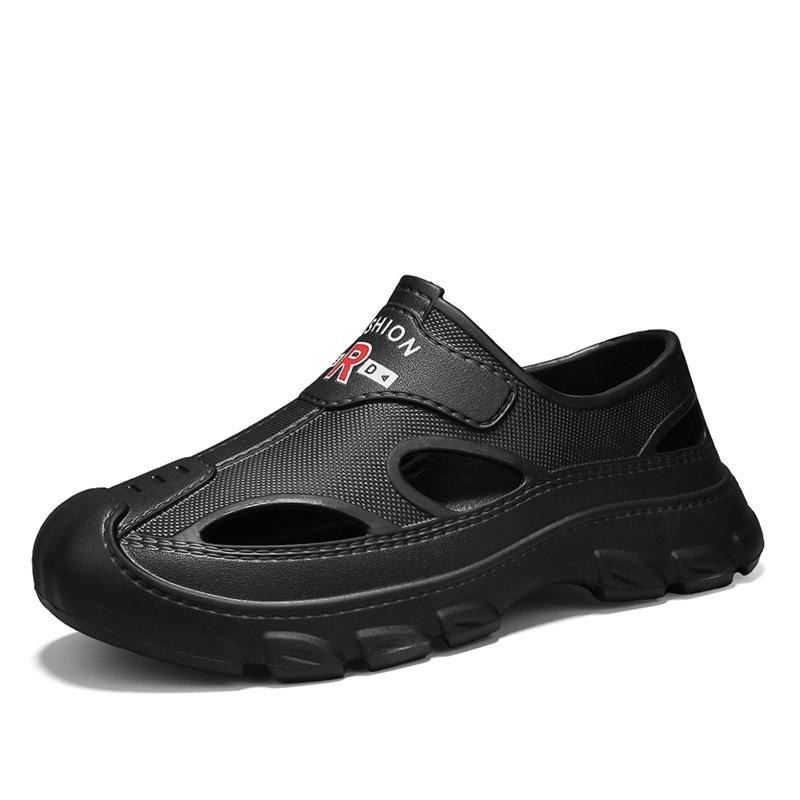 Summer new men's hole shoes breathable light hollowed out mountaineering wading thin sandals soft sole comfortable travel shoes