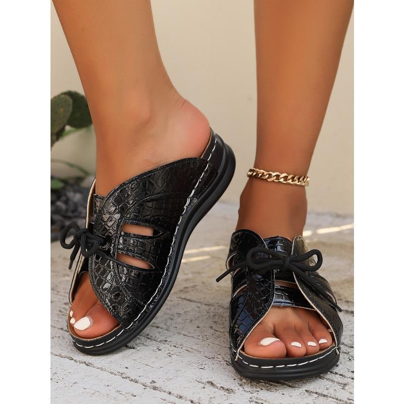 Ladies' Flat Bottomed Casual Slippers, Women's Summer Thick Soled Hollow Bow Sandals, Breathable and Comfortable