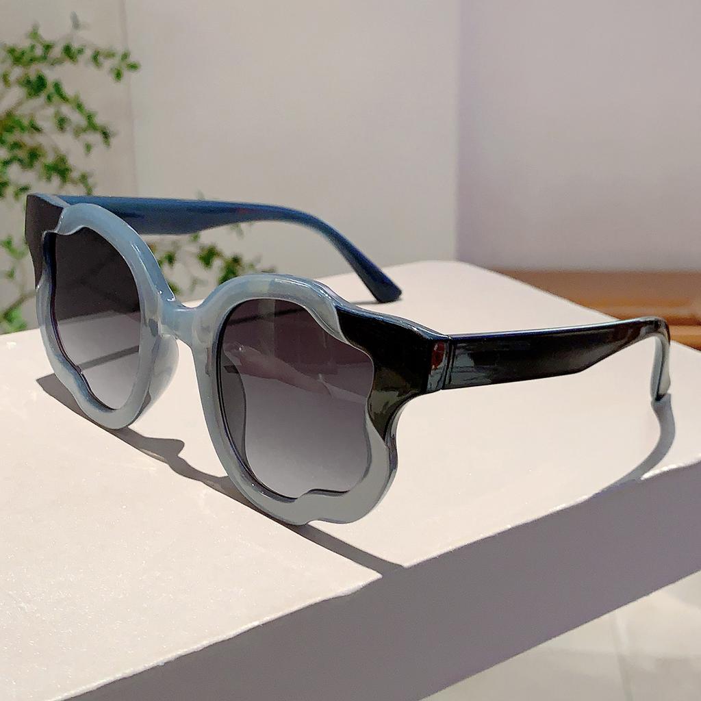 Candy Color Popular Ladies Shades Fashion Flower Decor Pink Sunglasses Ins Brand Design Beach Travel Sun Glasses