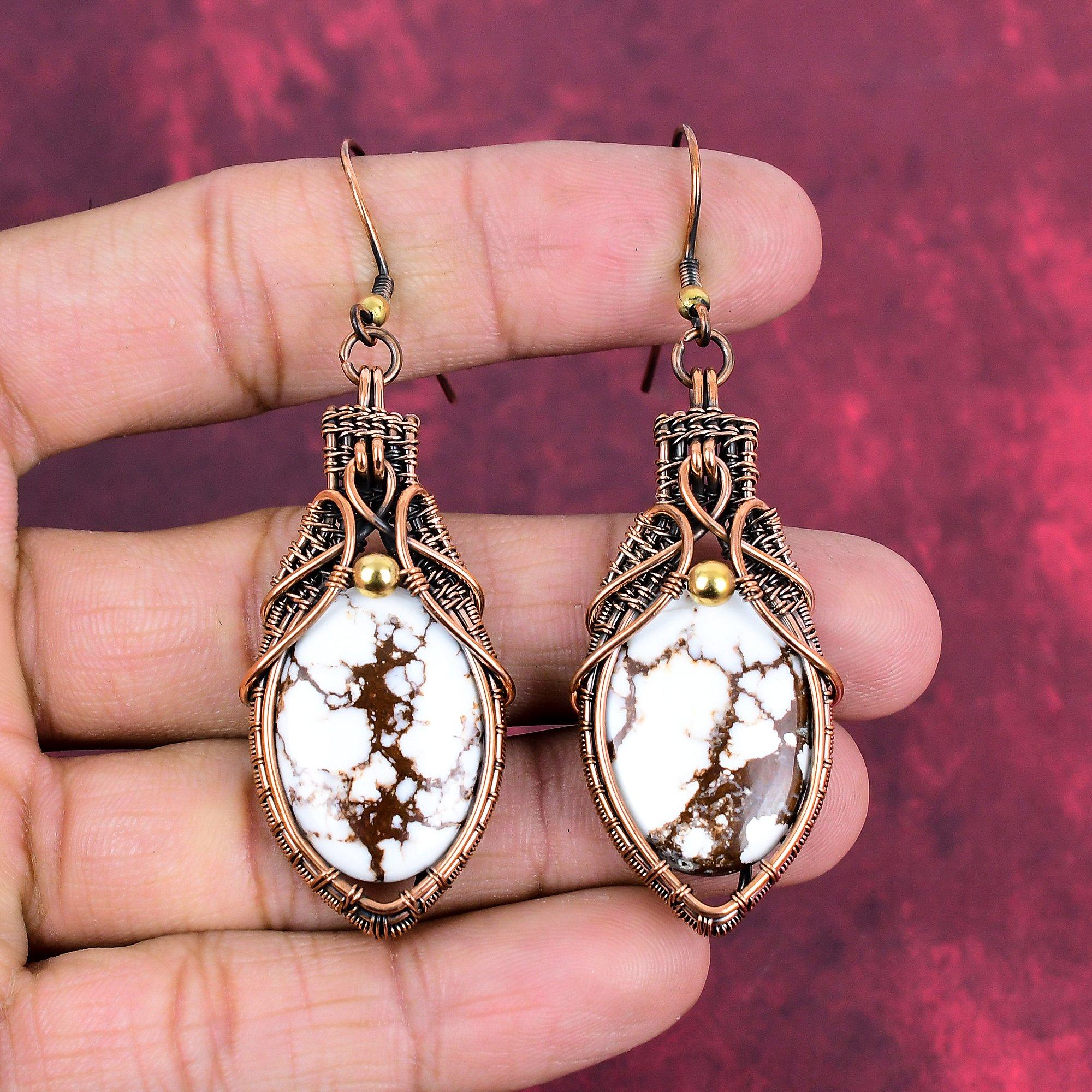 

Сережка з дорогоцінного каменю магнезиту Дикий Кінь Сережки з мідного дроту Унікальна сережка Ручна робота Мідний дріт Прикраси Подарунки для жінок Бохо Прикраси