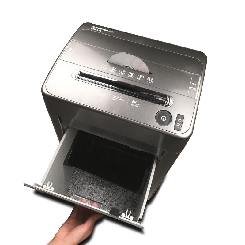 SUNWOOD M62 Commercial Paper Shredder CN plug (adapter included)