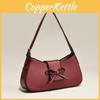 Modern Chic Crossbody Handbag With Soft Structure And Multiple Compartments Interior