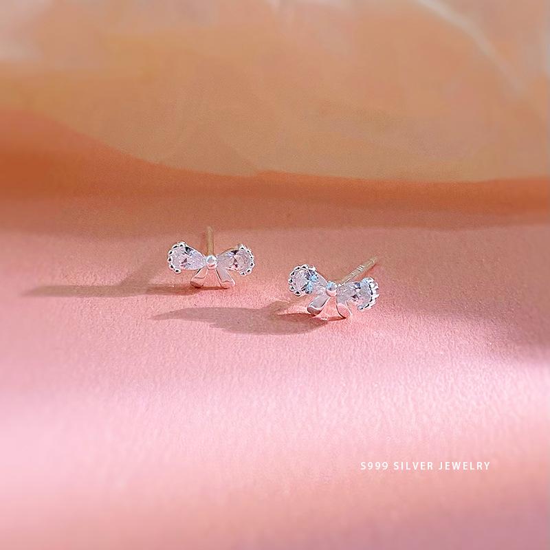 Sweet Bow Earrings for Women  Cute  Fashionable  Light Luxurious and Versatile Earrings for Women