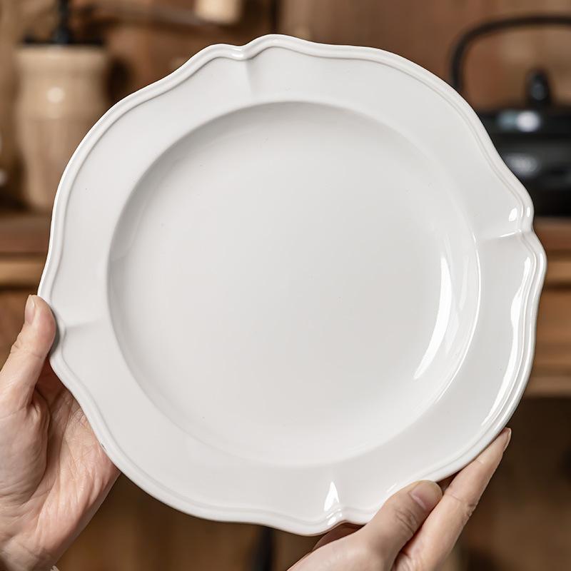 Fransız Dantel Kabartmalı Batı Tabağı, Zarif Tatlı Tabağı, Saray Düz Tabağı, Sofra Takımı, Ev Tabağı, Beyaz Sebze Tabağı
