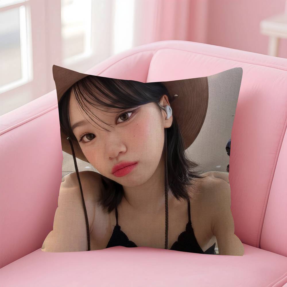 Singer C-Chaewon Beauty Pillow Cover For Bedroom Room And Living Room Sofa Decorative Cushion Cover