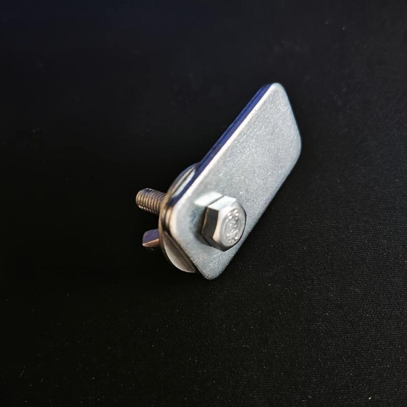 Universeller Metall-Wagenheber mit Radkreuzschlüssel, arbeitssparendes Autoteil, essentielles kleines Werkzeug für die Fahrzeugwartung