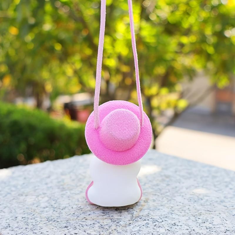 Cute Swinging Duck Car Ornament Rearview Mirror Pendant Vehicle Hanging Accessory Automotive Interior Gift Suitable for Women Men And Children