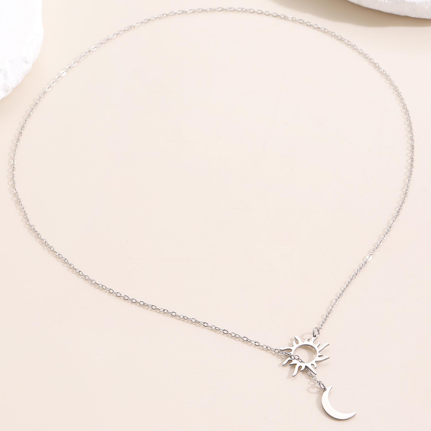 Stainless Steel Adjustable Double Layer Sun & Moon Pendant Necklace - Light Luxury Style