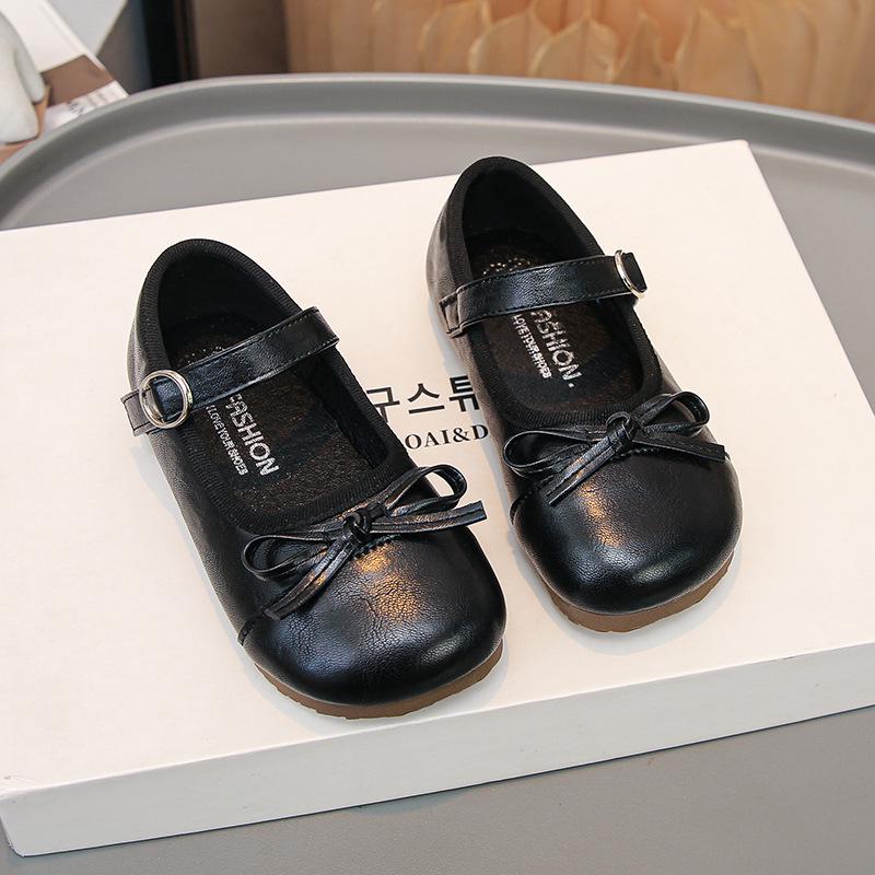 Girls' Bow Princess Shoes - 2026 Spring/Autumn Korean Style, Cute Leather with Magic Strap