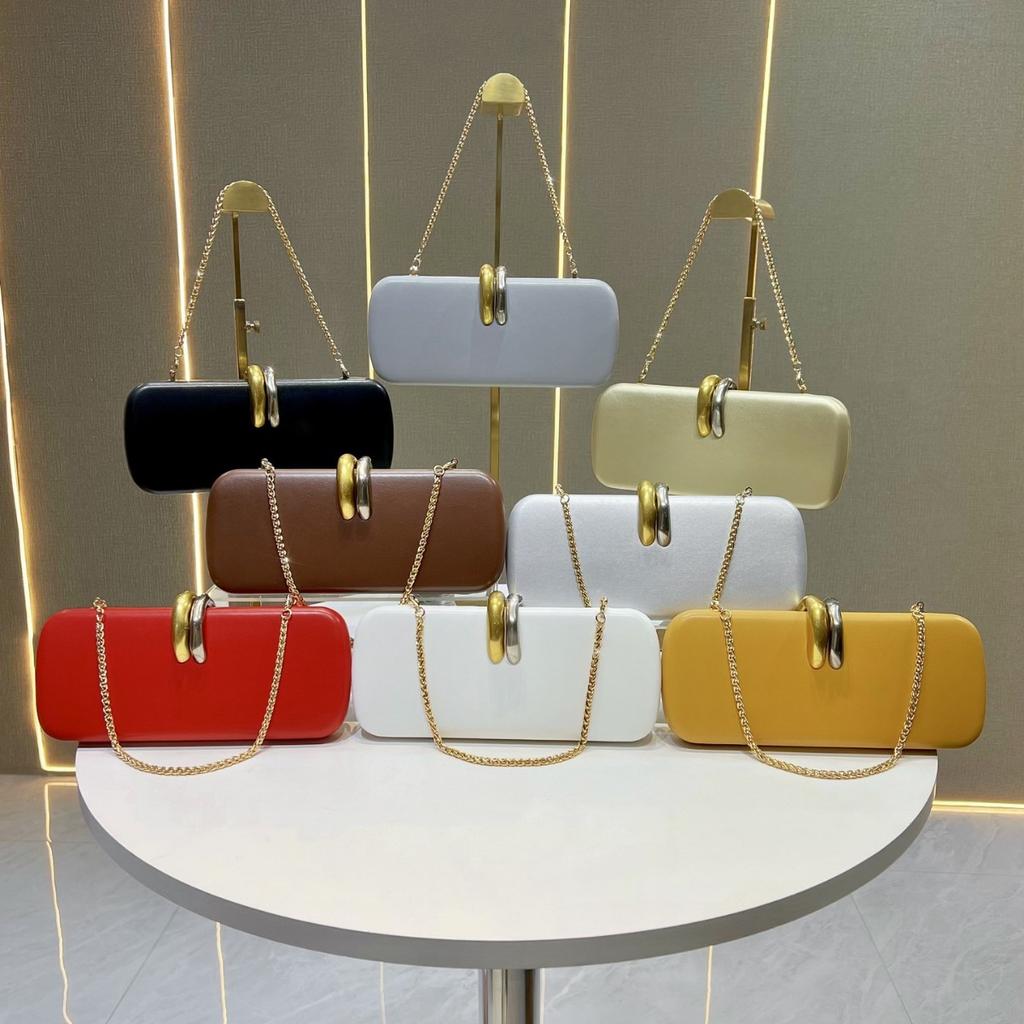 Fashion Handbag - Chain Strap Handbag - Party and Dinner Bag - High-end Casual Crossbody Bag for Women