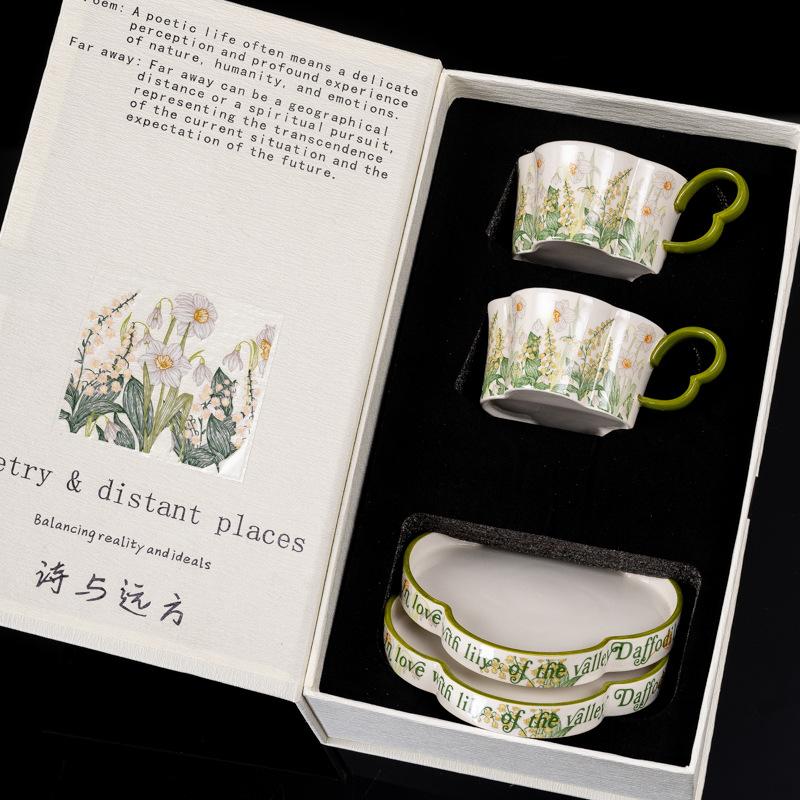 Retro oil painting wind chimes flower coffee cup saucer high-end exquisite housewarming gift set ceramic mug