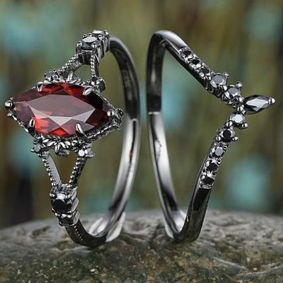 Bague Foncée de Luxe, Bague Zircon Rouge, Œil de Cheval Rétro Lava Pistolet, Paire de Bagues Noires pour Femmes