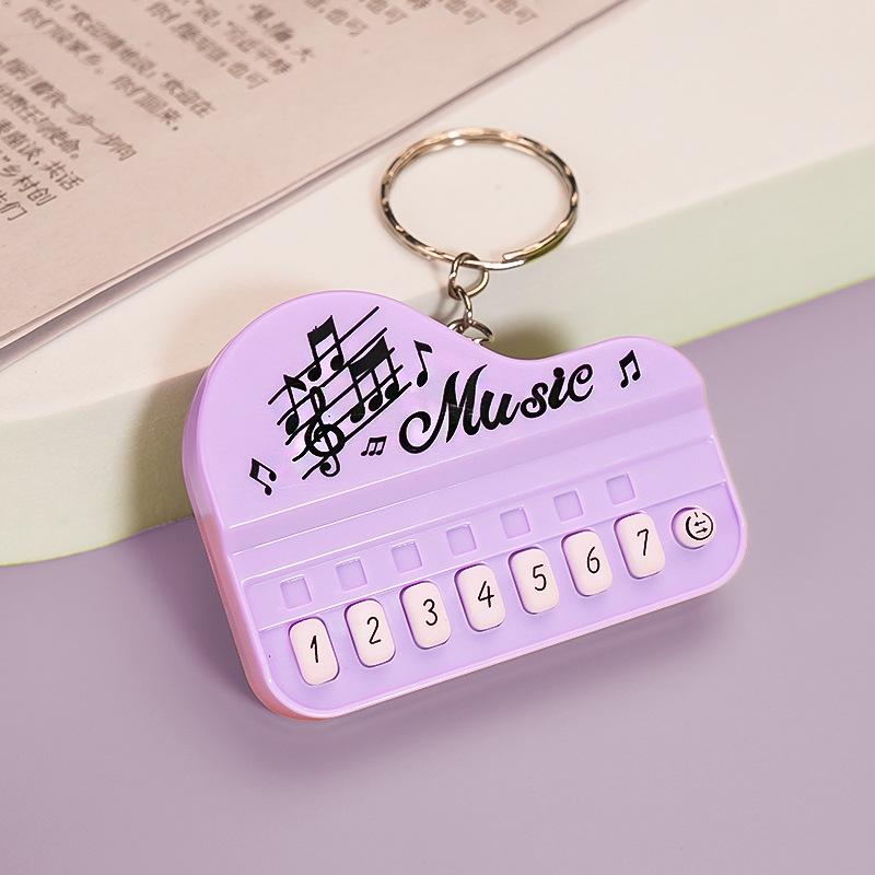 Creative Children's Mini Luminous Piano Keychain - Electronic Music Toy