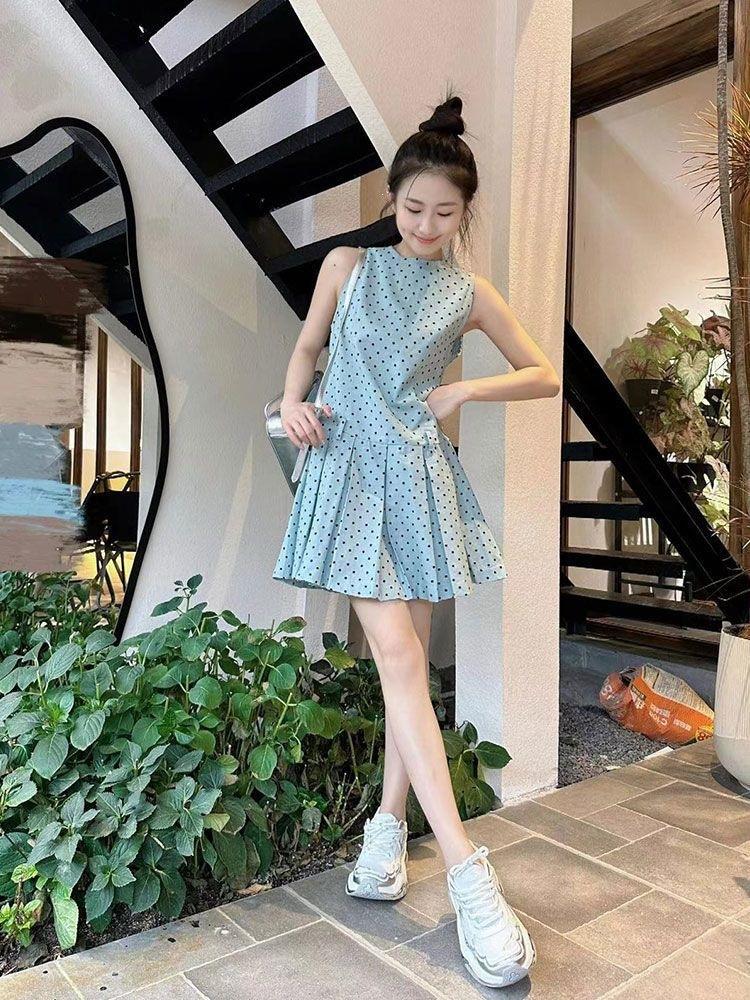 Large size fat mm French sweet sleeveless polka dot dress women's summer vacation style thin waist vest short skirt