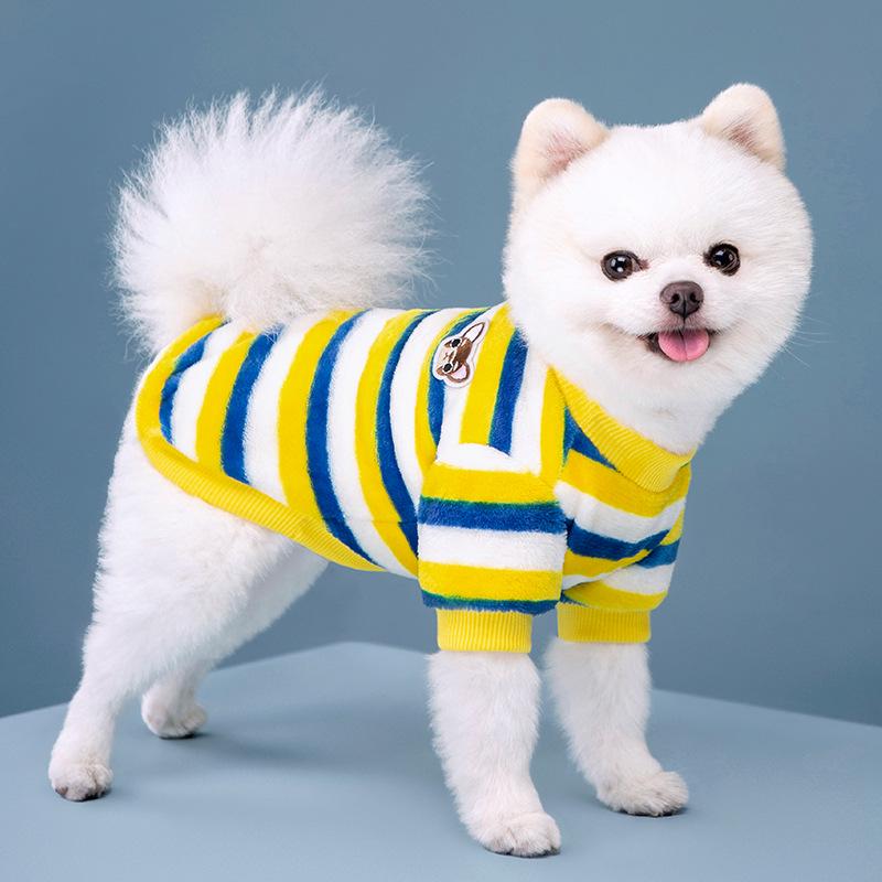 Popular Warm Checkered Fleece Dog Sweater - Comfortable, Thickened, Close-Fitting Vest for Spring, Autumn, and Winter.
