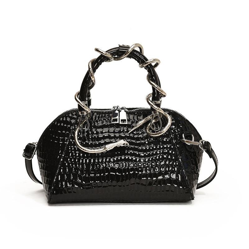 Vintage Fashion Snake Pattern Handbag With Zipper Closure And Polyester Lining For Casual Outings