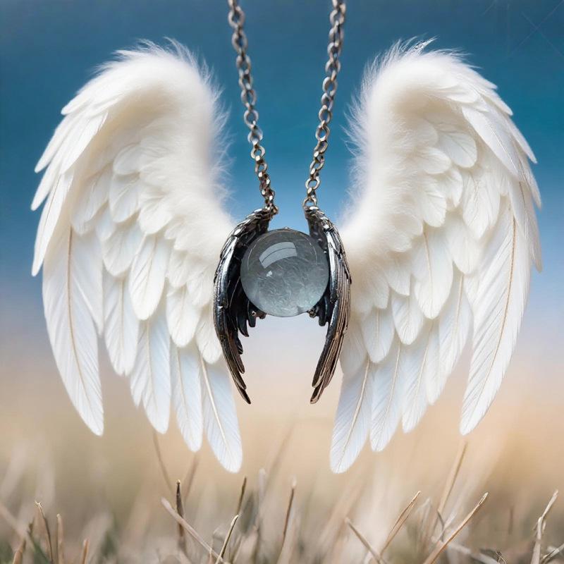 Ghost Wings Vintage Necklace: Exquisite Natural Stone & Unique Antique Silver Pendant