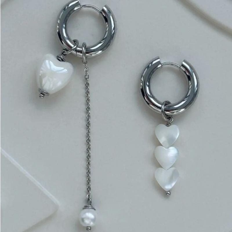 Vintage Personality Punk Heart Shape Tassel Stud Earrings Fashionable Charm Long Style Asymmetric Earring Jewerly Accessories
