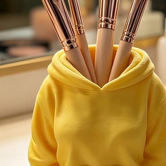 3D Printed Hoodie Pen Holder, Makeup Brush Organizer for Desk, Creative Sweatshirt Shape Pencil Storage Container, School Office Supplies