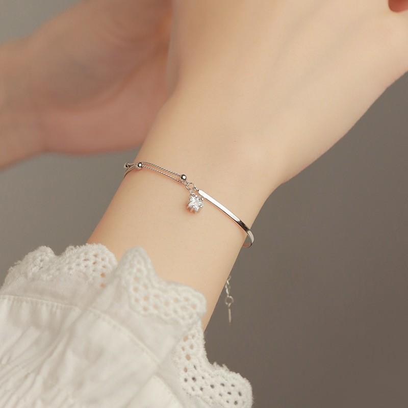 Female Light Luxury Versatile Niche Star Bracelet
