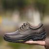 Fashion Men Casual Shoes Handmade Genuine Leather Versatile Outdoor Men Sneakers Black Brown Thick Bottom Non-Slip Classic Hiking Shoes