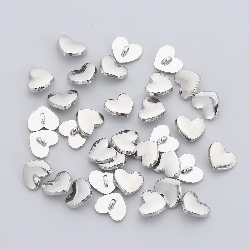 40pcs New 8mm Heart Shape Buttons DIY Mini Ultra-small Buckles Metal Coat Buckle For 1/6 Clothing Buckles Accessories