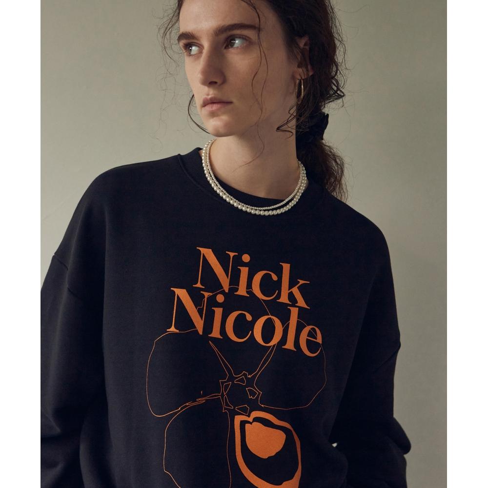 

НИКНИКОЛЬ НИКОЛЬ СВИТШОТ С ЦВЕТКАМИ