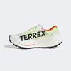 adidas Scarpe da Trail Running Terrex Agravic TT [HP7013-FTWWHT/CBLACK/IMPORA]