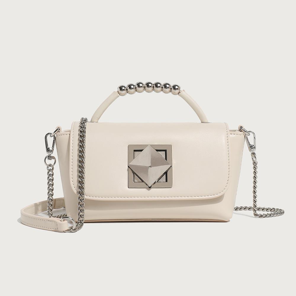 

2025 новая популярная сумка высокого класса, модная маленькая квадратная сумка с замком на плече, универсальная изысканная маленькая сумка покинуть белый