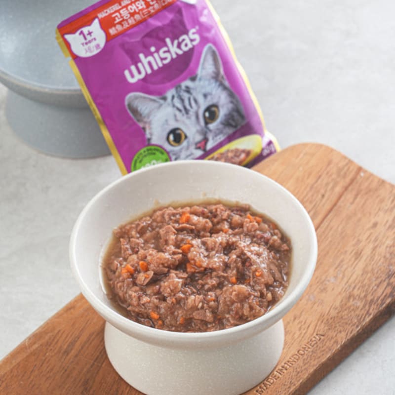 [Pet] Wiscas Adult Cat Pouch 80 G Mackerel And Salmon