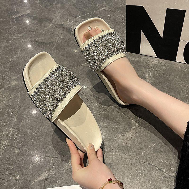 Cool Slippers Women'S Summer Fashion Outer Wear Casual Open-Toed Sandals Flat Bottom One-Word Buckle With Rhinestones
