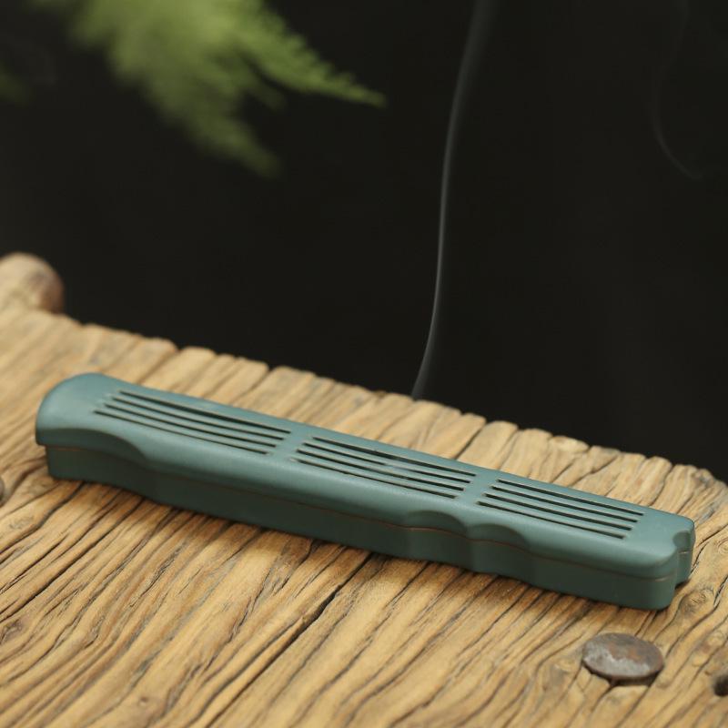 

Creative Ceramic Incense Holder with Lid for Tea Ceremony and Bed Decor