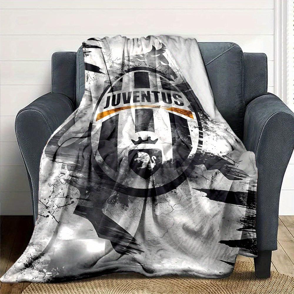 Anime Attack On Titan Eren Mikasa Cartoon Flannel Blanket,Warm and Cozy Soft Throw Blanket for Home Bedroom Bed Sofa Cover Kids