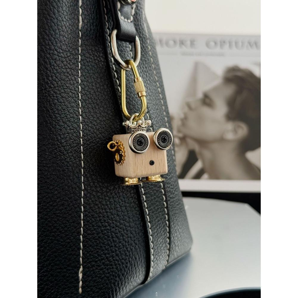 Handmade DIY Punk Bag Pendant Robot Mobile Phone Chain Keychain Tide Play Pendant Pendant Night