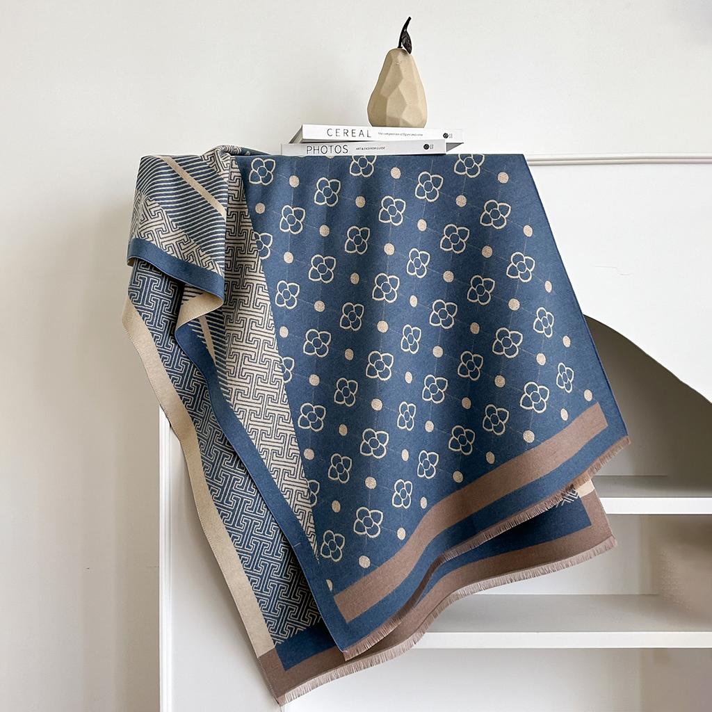 Latest Two-Sided letter Scarves Pashmina Cashmere Soft Warm Fringe Pashmina Shawl Winter Coldproof Windproof Blanket Scarf