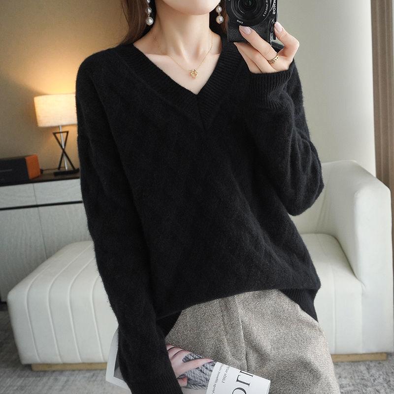 V-neck Sweater Women's Autumn and Winter Sweater Long-sleeved Pullover Loose Solid Color Jacquard Knitted Sweater Top