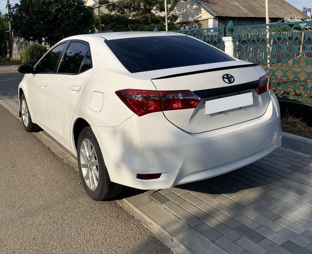 

Спойлер LIP (Sunplex, чорний) (118см*6,4см) для Toyota Corolla 2013-2019 рр.