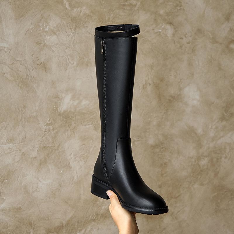 Botas de otoño e invierno de dedo deldo del día redondo tacón grueso botas  altas de cuero moda botas de mujer comprar a buen precio — entrega  gratuita, reseñas reales con fotos —