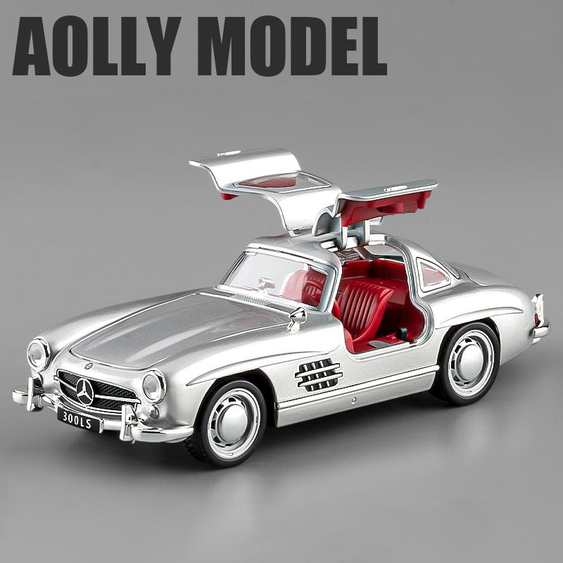 1:32 Mercedes-Benz 300SL Alloy Model Car Toy Diecasts Metal Casting Sound and Light Car Toys For Children Vehicle