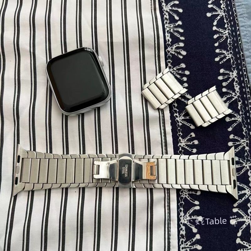 

Suitable for Iwatch7 Apple Watch Applewatch8 Strap S8 Metal Stainless Steel Bracelet Classy S9 Men and Women 10 Silver (s8)iwatch8 [45mm]]