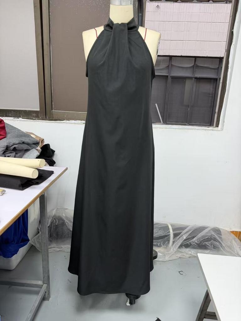 European and American spring and summer new women's off-the-shoulder sleeveless cross-over dress women's clothing