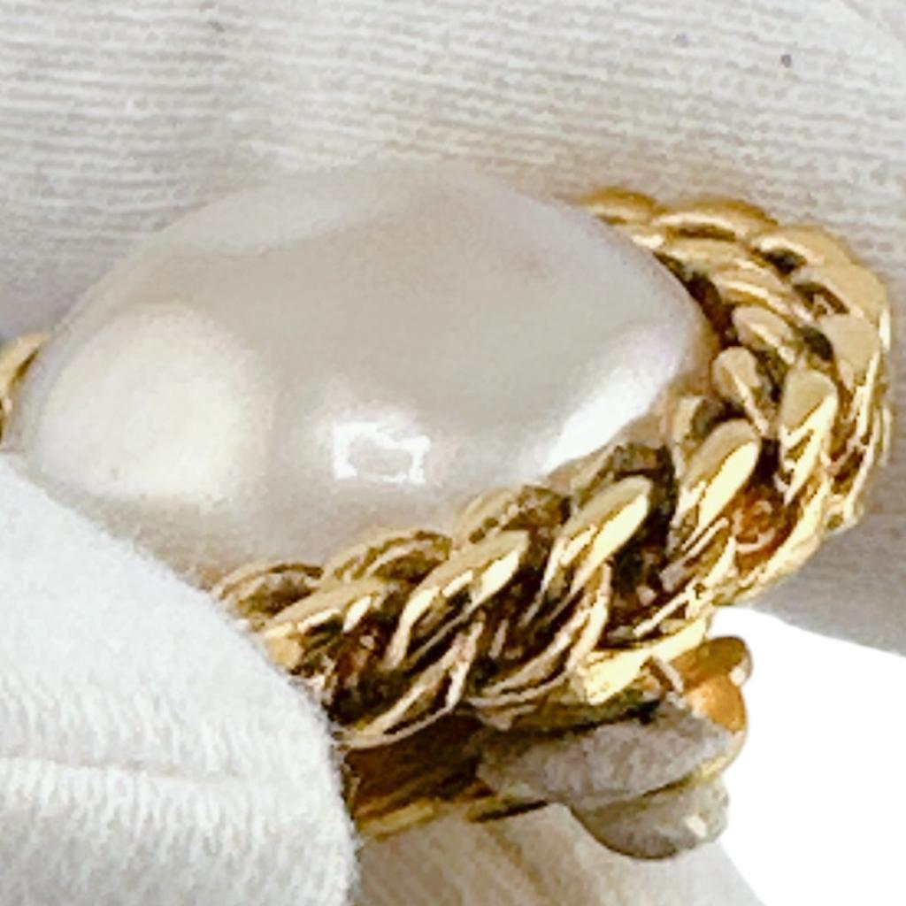 CHANEL vintage With box Earring gold Women Storage box Used