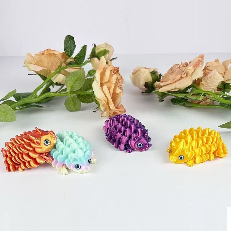 3D Printed Hedgehog Figurine Toys Cute Movable Pinecone-shaped Ornaments For Home Decor Smooth Integral Molding No Warping Edge