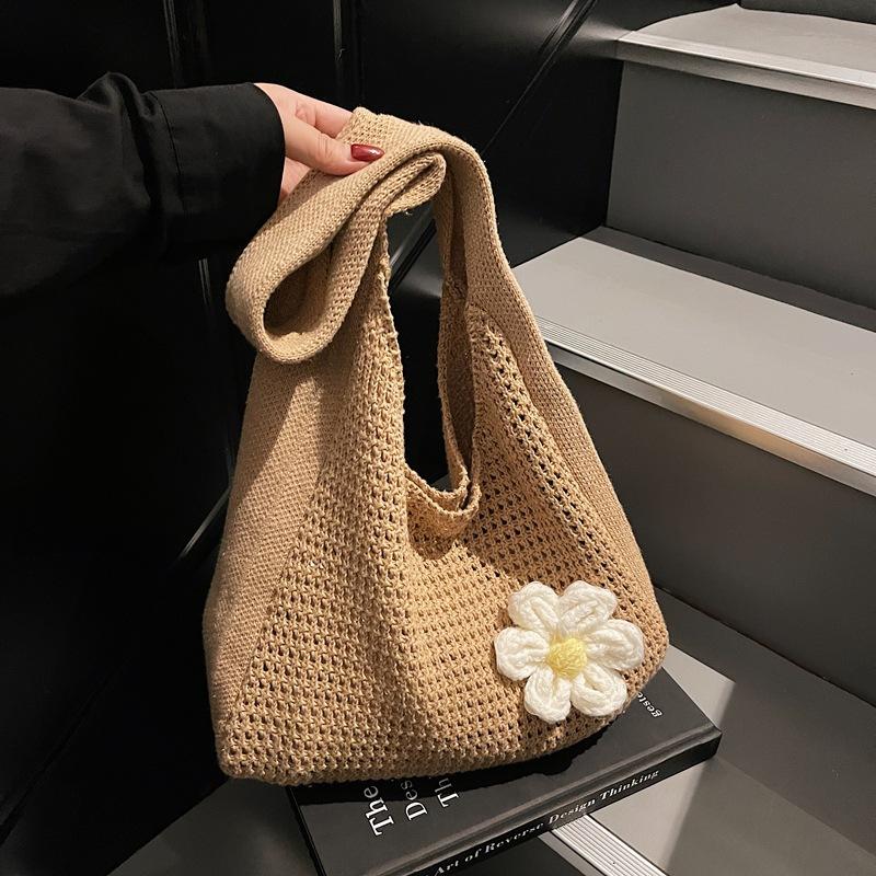 

Lazy knitted tote bag women s new spring popular woven bag large-capacity versatile shoulder bag хаки