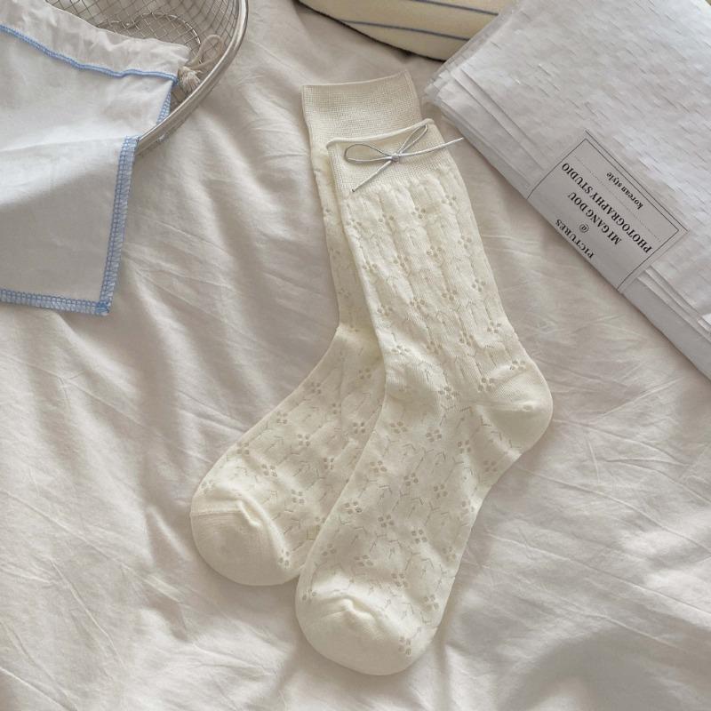 Female Spring and Summer Thin Hollow Lingge Floral College Wind Tube Stack Socks