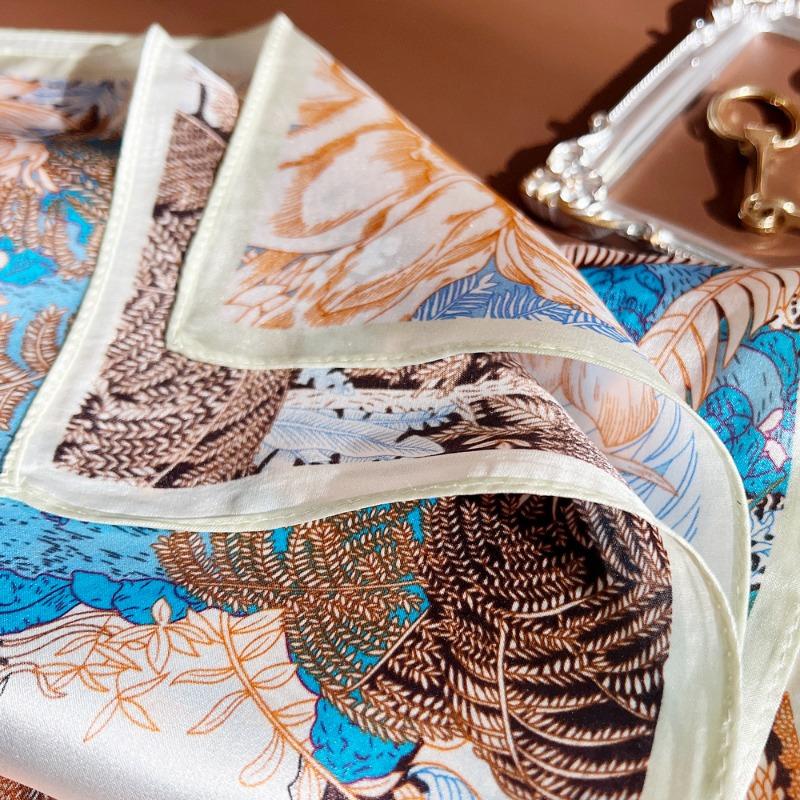 Spring mulberry silk printing new return to nature silk square scarf women's high-grade plain crepe satin silk gift