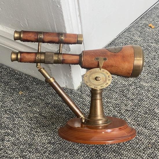 Victorian Double-Leaf Telescope with Leather and Wooden Base
