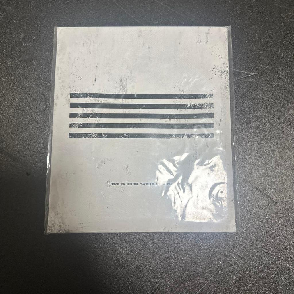 [USED] BIGBANG MADE SERIES Venue Limited Edition TOP