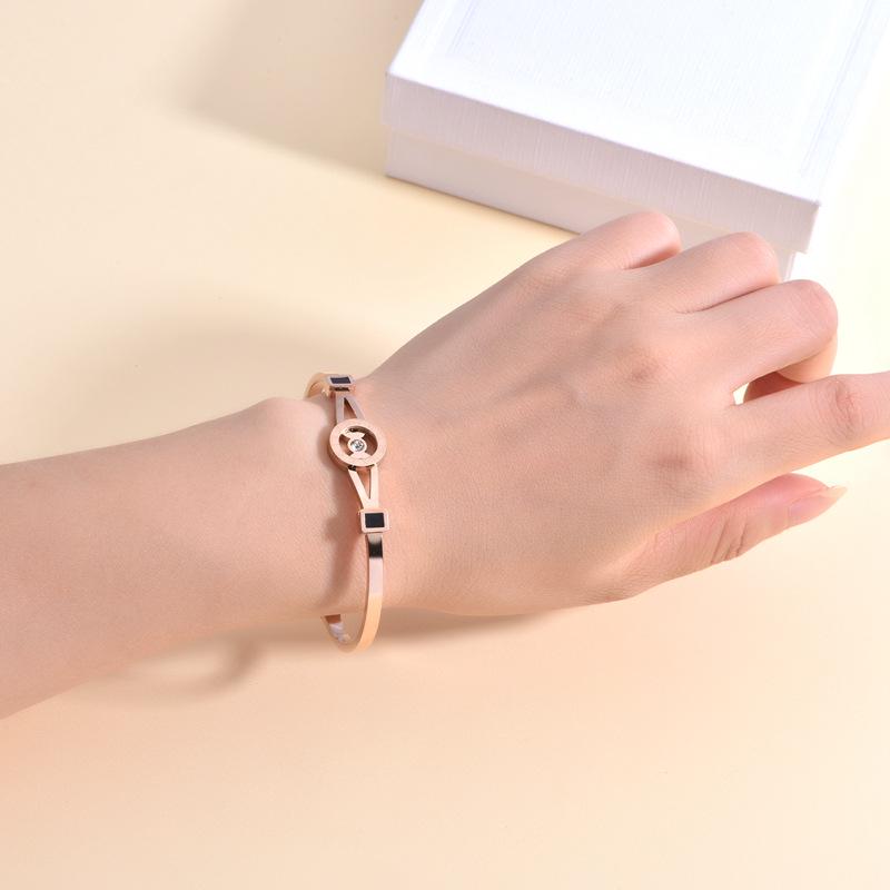Roman Numeral Diamond-Inlaid Stainless Steel Women's Bangle - Simple, Versatile Luxury Design