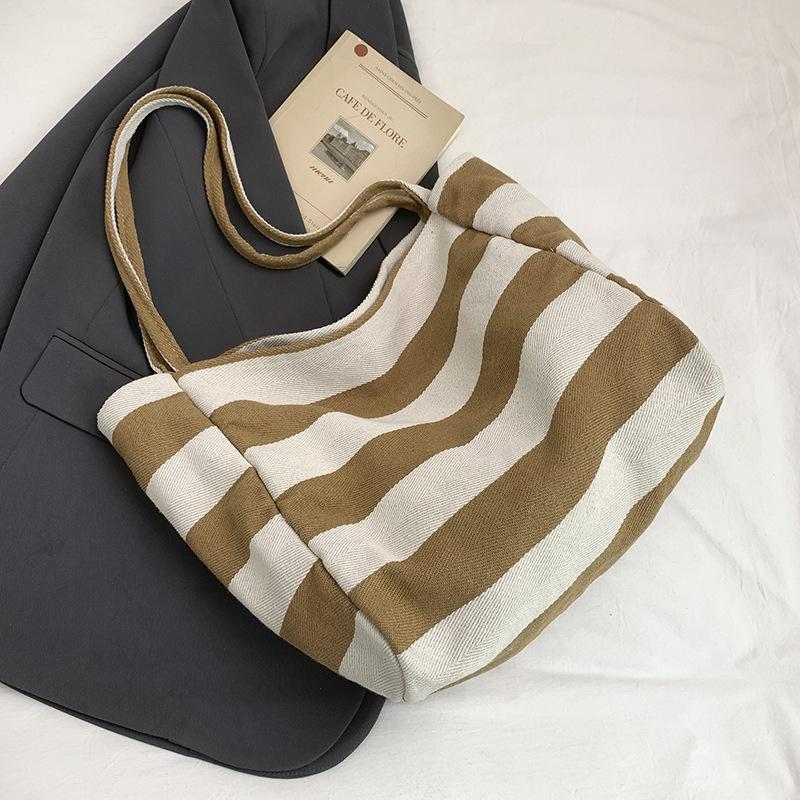 

Корейская версия полосатая модная сумка через плечо холщовая сумка для покупок и путешествий холщовая сумка офисный работник пригородный женская большая вместимость хаки